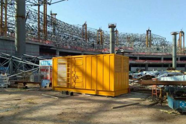 浦北发电机出租如何判断空气滤清器是否需要更换？