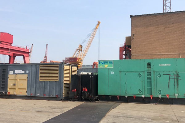 浦北发电机出租空气滤清器的清洁频率是多少？
