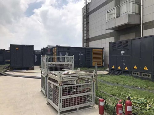 浦北除了定期检查，还有哪些方法可以及时发现接触式转速表探头的磨损？